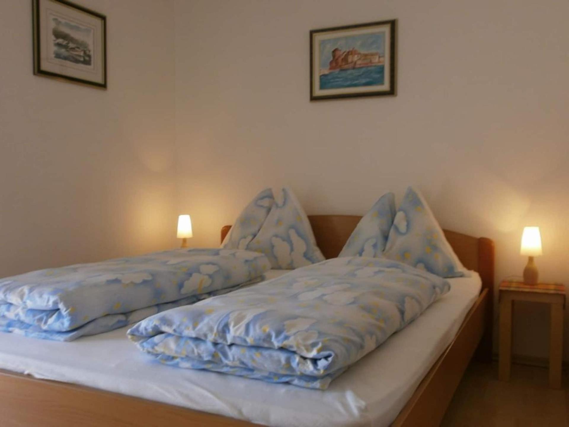 Family Apartments Viva Close To The Beach Krk Town Exterior photo